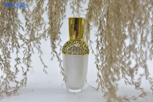 美容化妝品oem:什么是定妝噴霧-歐泉生化 美容化妝品oem:什么是定妝噴霧-歐泉生化