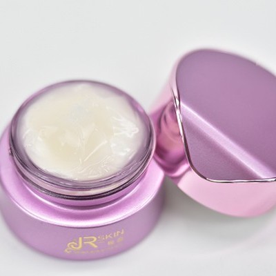 眼部該怎么正確護理？